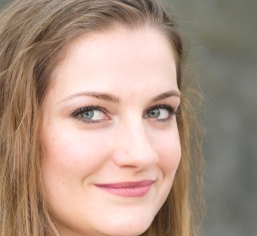 Portret Ruxandra Ionescu, Director Programe Educaționale